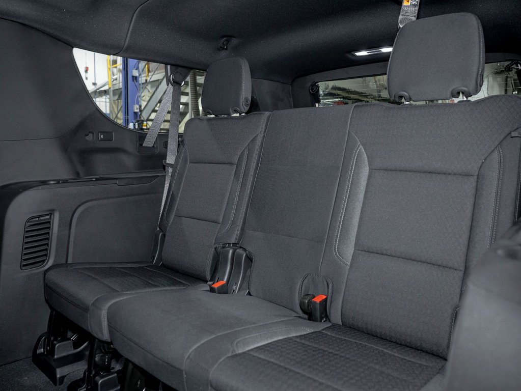 2026 Chevrolet Suburban in St-Jérôme, Quebec - 27 - w1024h768px
