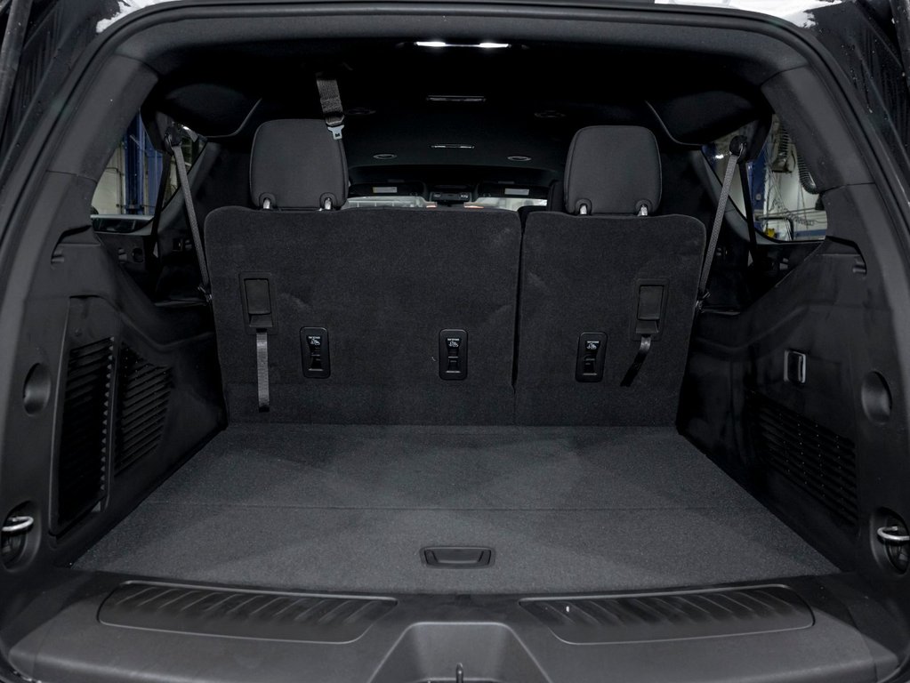 2026 Chevrolet Suburban in St-Jérôme, Quebec - 28 - w1024h768px