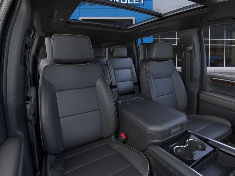 2026 Chevrolet Suburban in St-Jérôme, Quebec - 16 - w1024h768px
