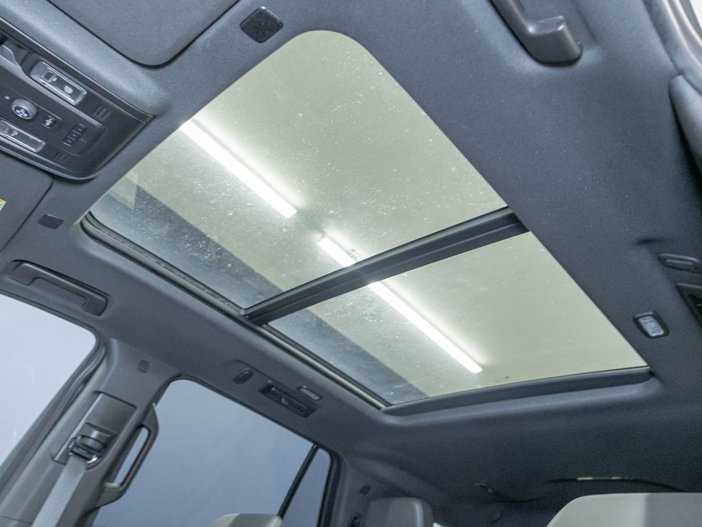 2021 Chevrolet Tahoe in St-Jérôme, Quebec - 4 - w1024h768px