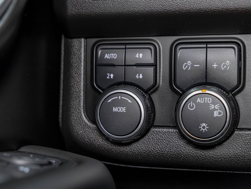 Chevrolet Tahoe  2023 à St-Jérôme, Québec - 25 - w1024h768px