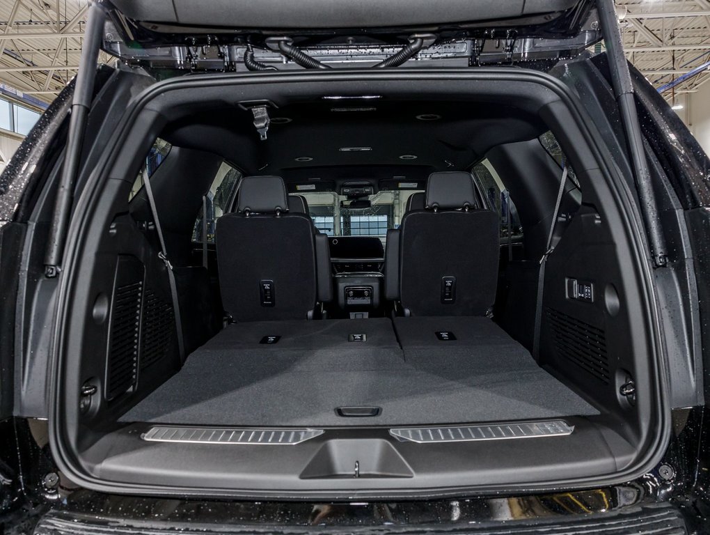 Chevrolet Tahoe  2025 à St-Jérôme, Québec - 34 - w1024h768px