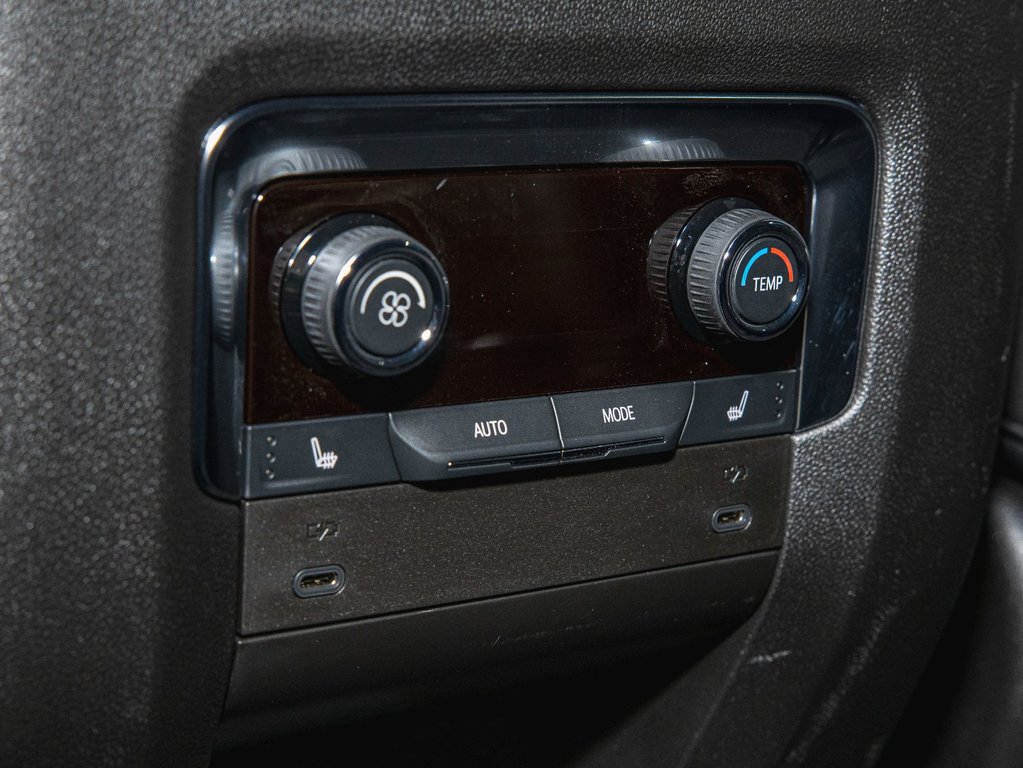 2025 Chevrolet Tahoe in St-Jérôme, Quebec - 30 - w1024h768px