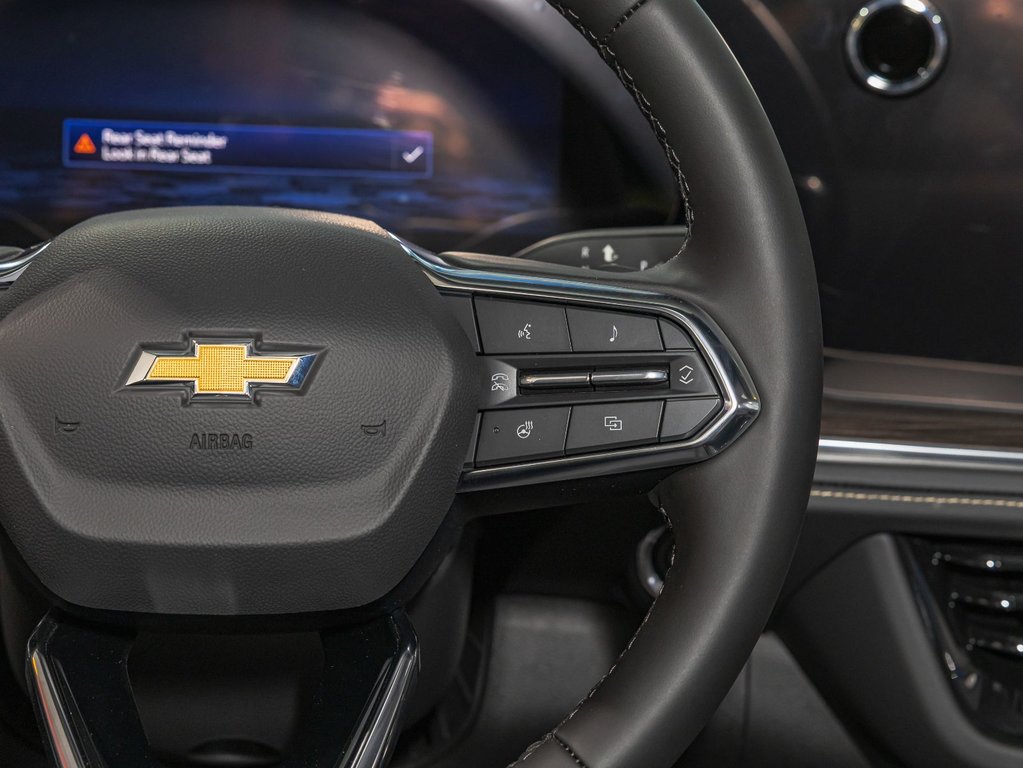 2025 Chevrolet Tahoe in St-Jérôme, Quebec - 15 - w1024h768px