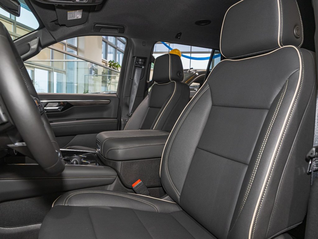 2025 Chevrolet Tahoe in St-Jérôme, Quebec - 10 - w1024h768px