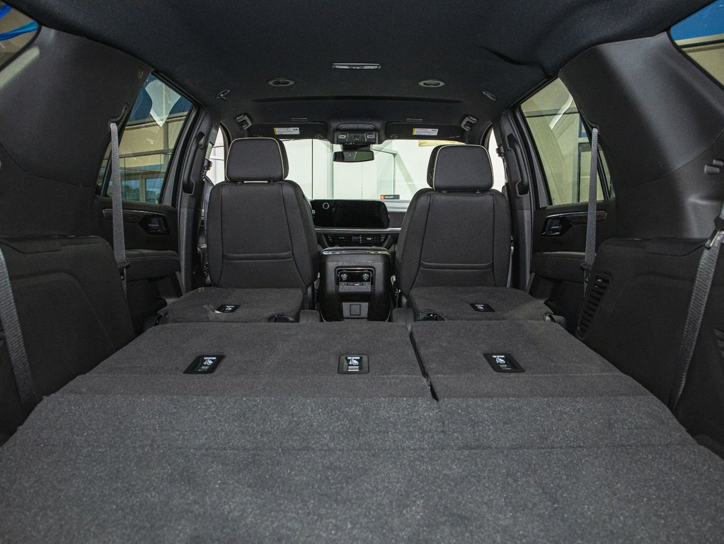 2025 Chevrolet Tahoe in St-Jérôme, Quebec - 34 - w1024h768px