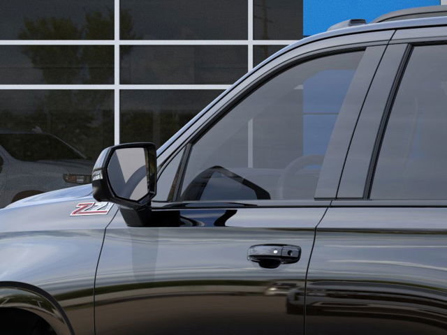 2025 Chevrolet Tahoe in St-Jérôme, Quebec - 12 - w1024h768px