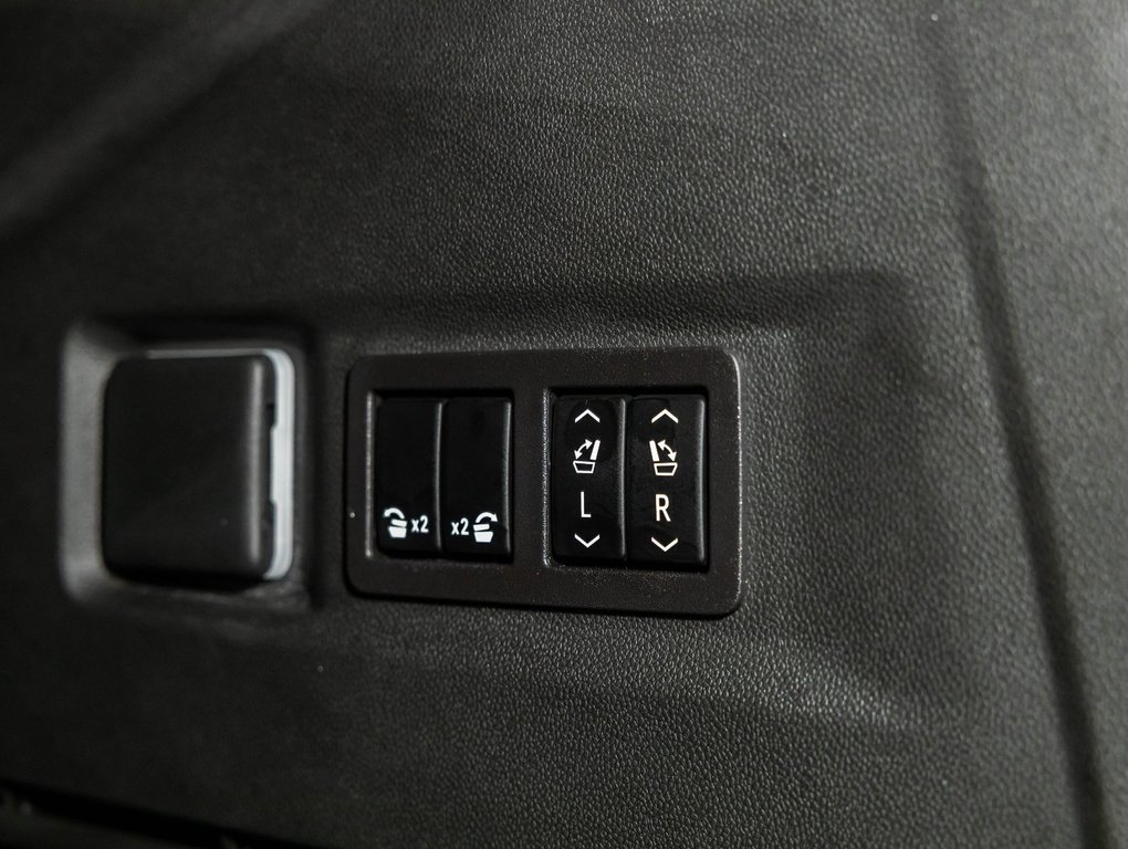 2026 Chevrolet Tahoe in St-Jérôme, Quebec - 33 - w1024h768px