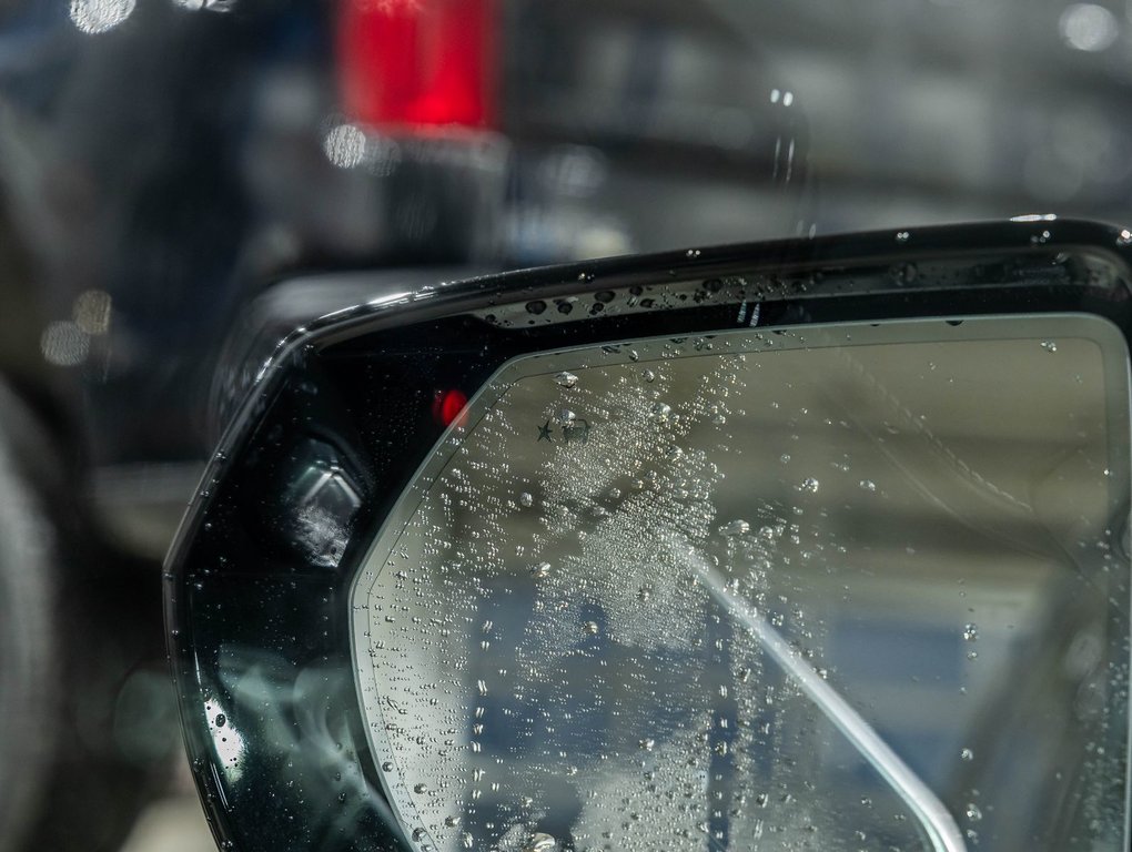 2026 Chevrolet Tahoe in St-Jérôme, Quebec - 38 - w1024h768px