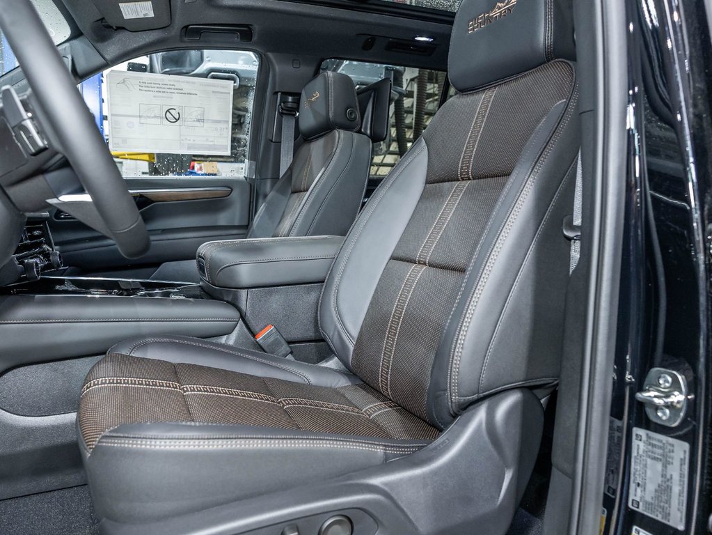 2026 Chevrolet Tahoe in St-Jérôme, Quebec - 11 - w1024h768px