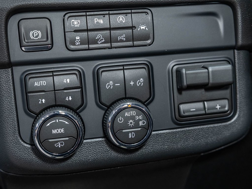 2026 Chevrolet Tahoe in St-Jérôme, Quebec - 25 - w1024h768px