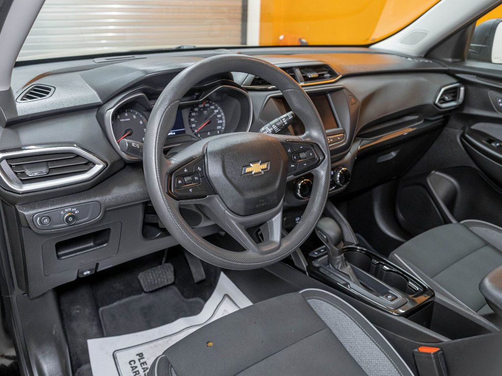 Chevrolet Trailblazer  2021 à St-Jérôme, Québec - 2 - w1024h768px
