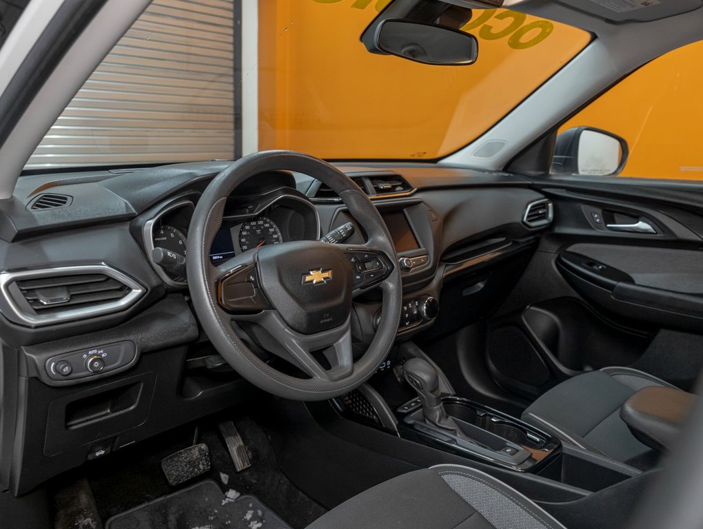 Chevrolet Trailblazer  2022 à St-Jérôme, Québec - 2 - w1024h768px