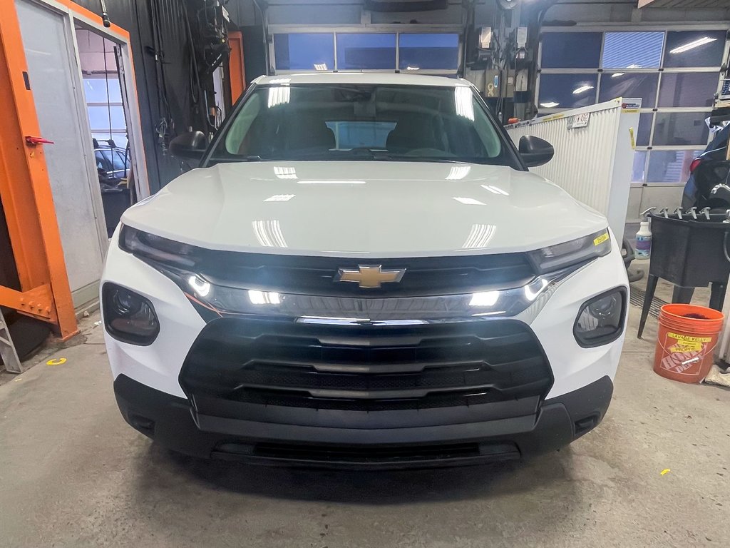 Chevrolet Trailblazer  2022 à St-Jérôme, Québec - 4 - w1024h768px