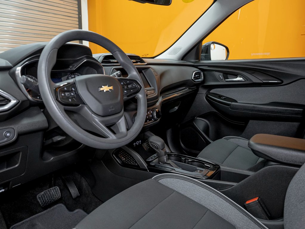 2022 Chevrolet Trailblazer in St-Jérôme, Quebec - 2 - w1024h768px