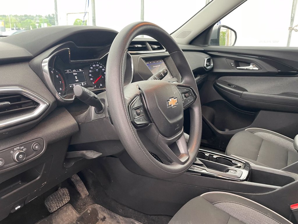 2023 Chevrolet Trailblazer in St-Jérôme, Quebec - 3 - w1024h768px