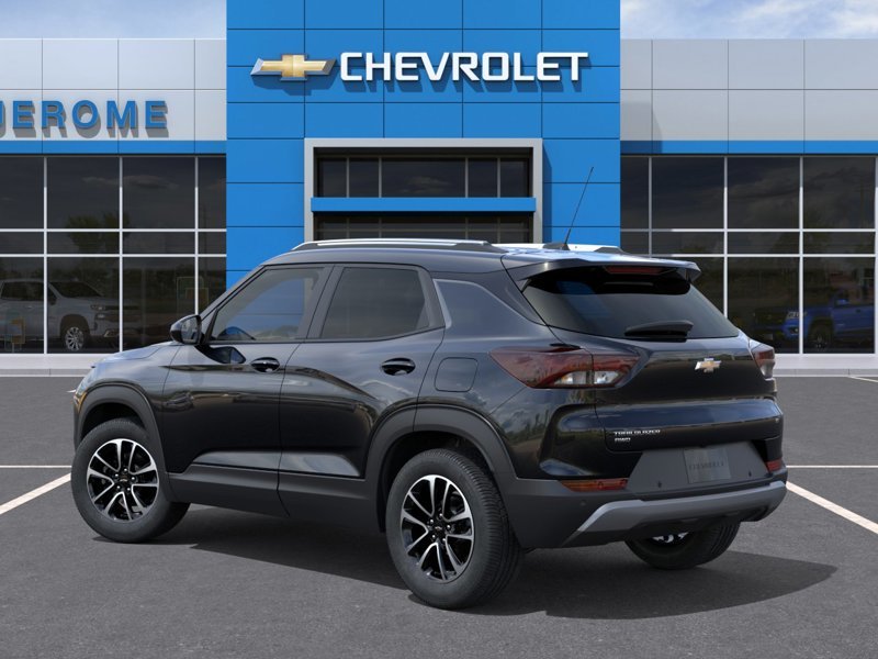 Chevrolet Trailblazer  2026 à St-Jérôme, Québec - 3 - w1024h768px