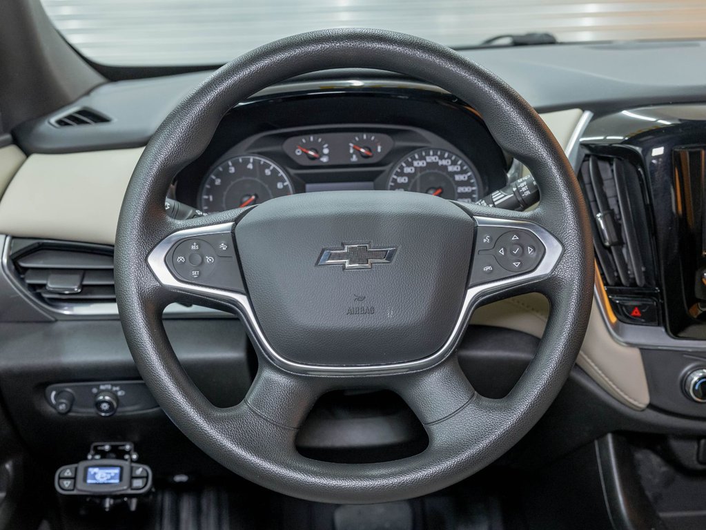 Chevrolet Traverse  2022 à St-Jérôme, Québec - 12 - w1024h768px