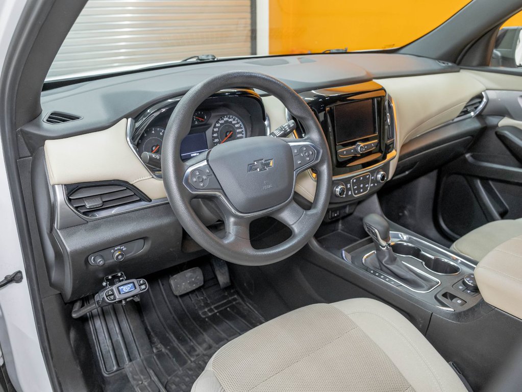 Chevrolet Traverse  2022 à St-Jérôme, Québec - 2 - w1024h768px