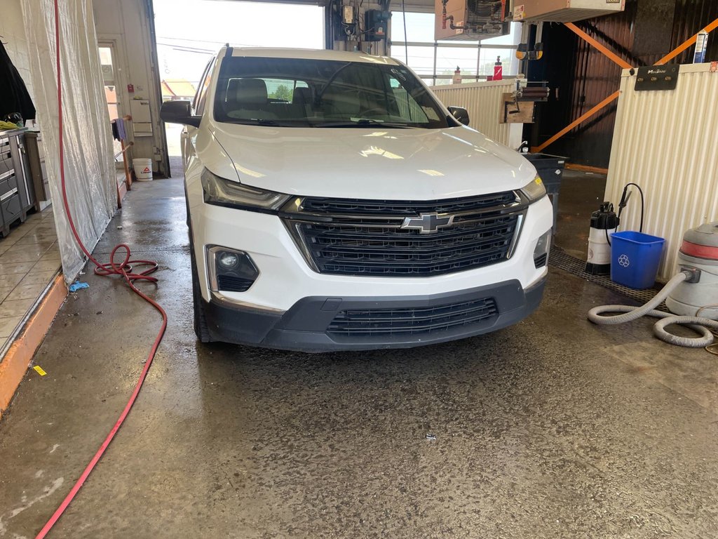 Chevrolet Traverse  2022 à St-Jérôme, Québec - 8 - w1024h768px
