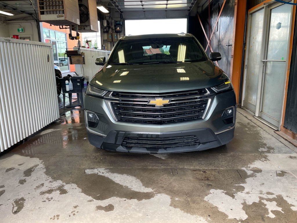Chevrolet Traverse  2023 à St-Jérôme, Québec - 6 - w1024h768px