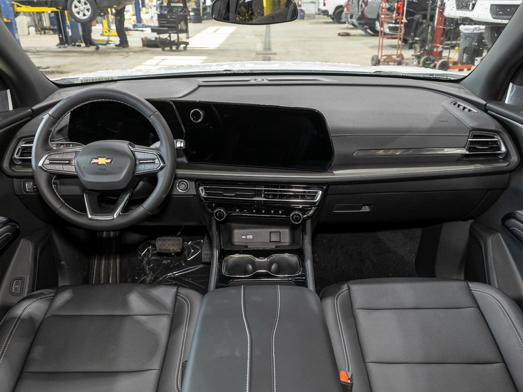 Chevrolet Traverse  2025 à St-Jérôme, Québec - 4 - w1024h768px