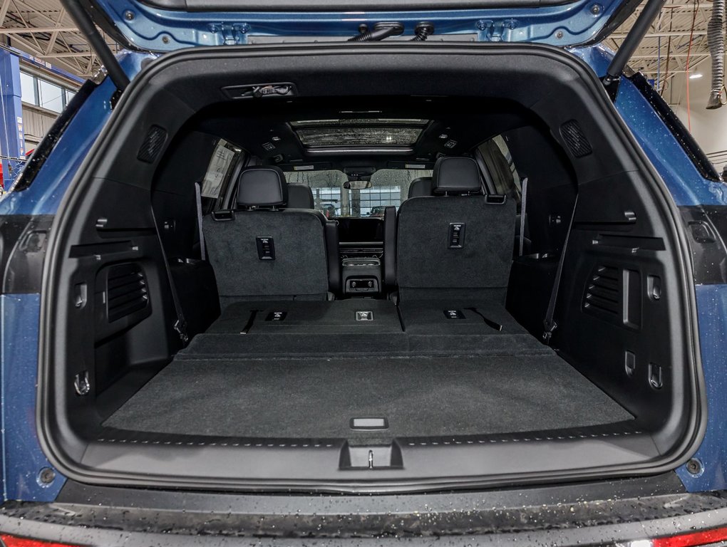 Chevrolet Traverse  2025 à St-Jérôme, Québec - 32 - w1024h768px