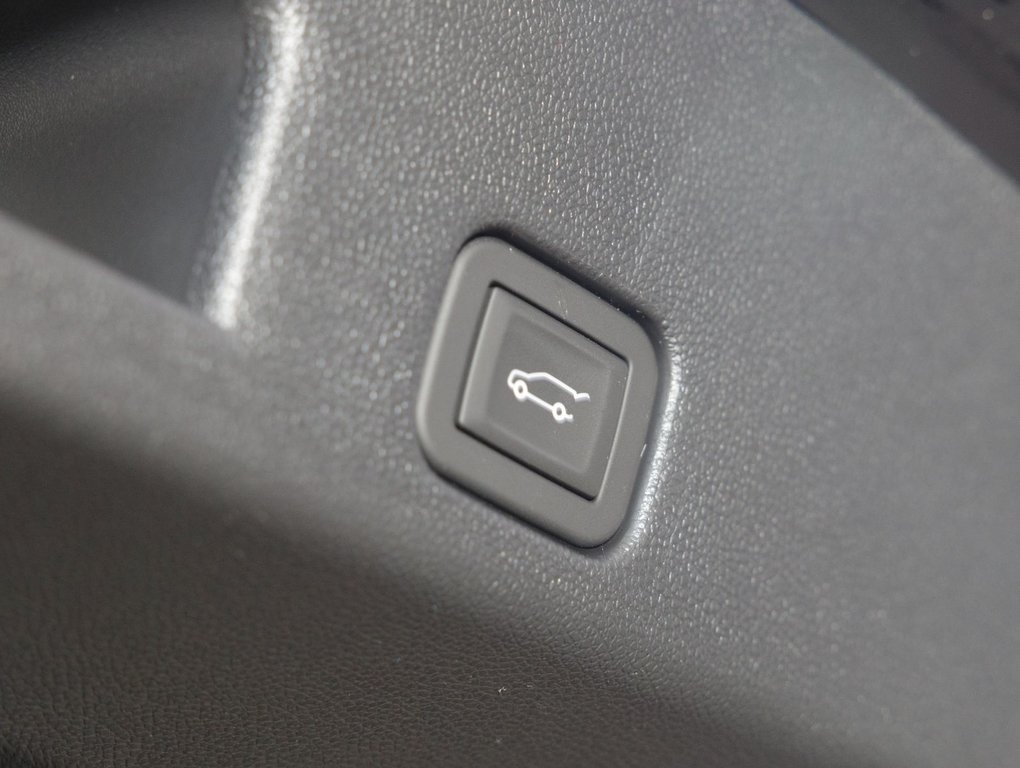 Chevrolet Traverse  2025 à St-Jérôme, Québec - 35 - w1024h768px