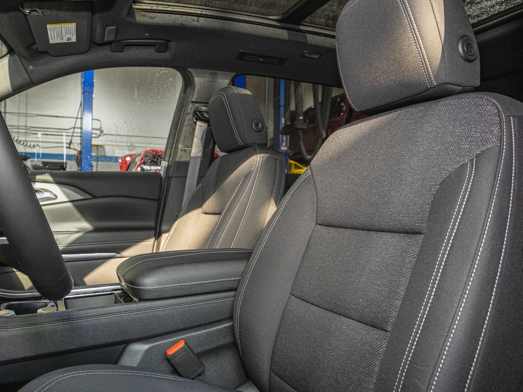 Chevrolet Traverse  2025 à St-Jérôme, Québec - 11 - w1024h768px