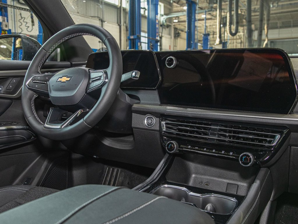 Chevrolet Traverse  2025 à St-Jérôme, Québec - 28 - w1024h768px