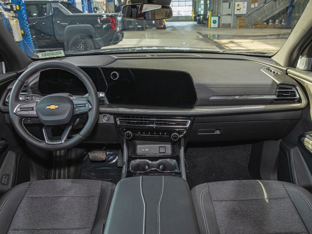 Chevrolet Traverse  2025 à St-Jérôme, Québec - 4 - w1024h768px