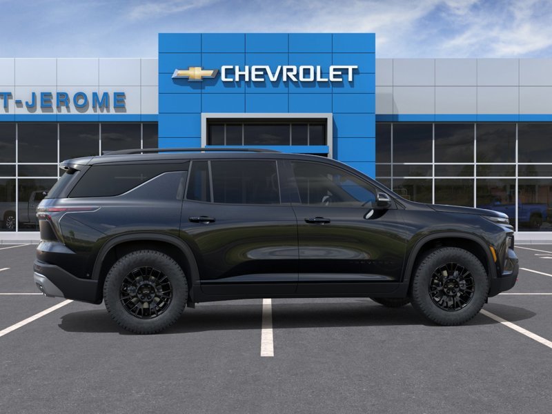 2027 Chevrolet Traverse in St-Jérôme, Quebec - 5 - w1024h768px