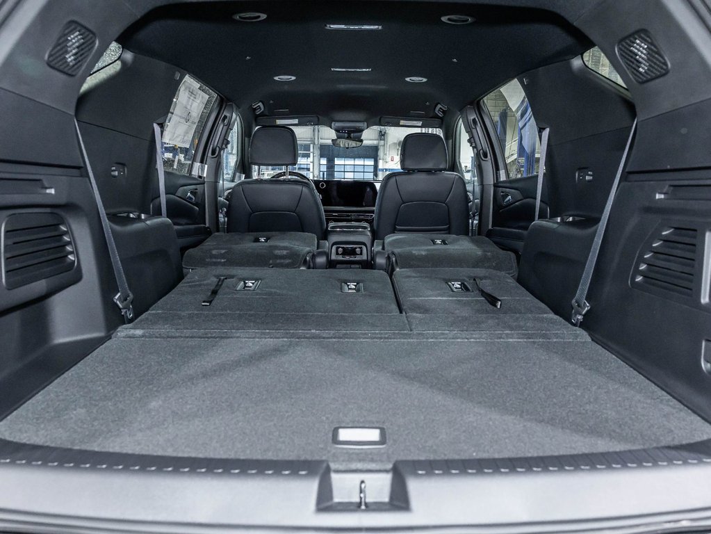 Chevrolet Traverse  2027 à St-Jérôme, Québec - 32 - w1024h768px