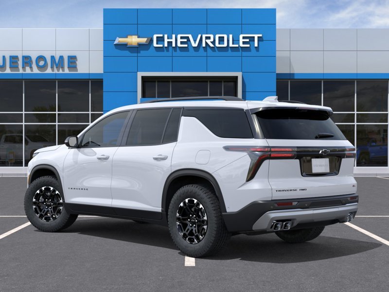 Chevrolet Traverse  2027 à St-Jérôme, Québec - 3 - w1024h768px