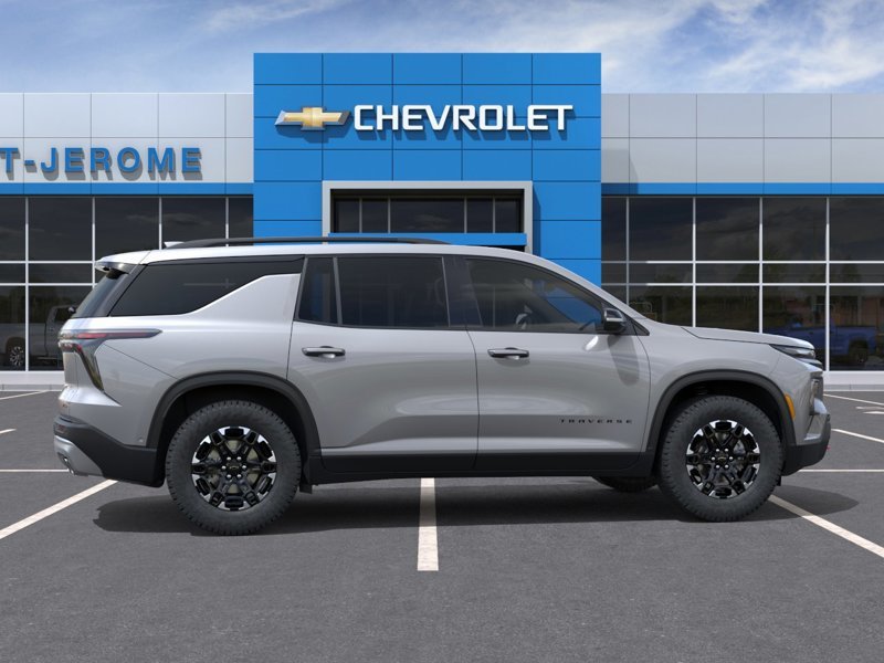 Chevrolet Traverse  2027 à St-Jérôme, Québec - 5 - w1024h768px