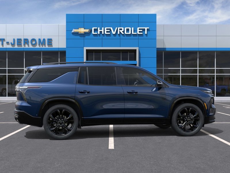 2027 Chevrolet Traverse in St-Jérôme, Quebec - 5 - w1024h768px