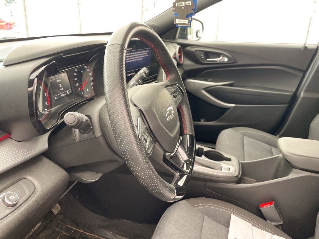 Chevrolet Trax  2024 à St-Jérôme, Québec - 3 - w1024h768px