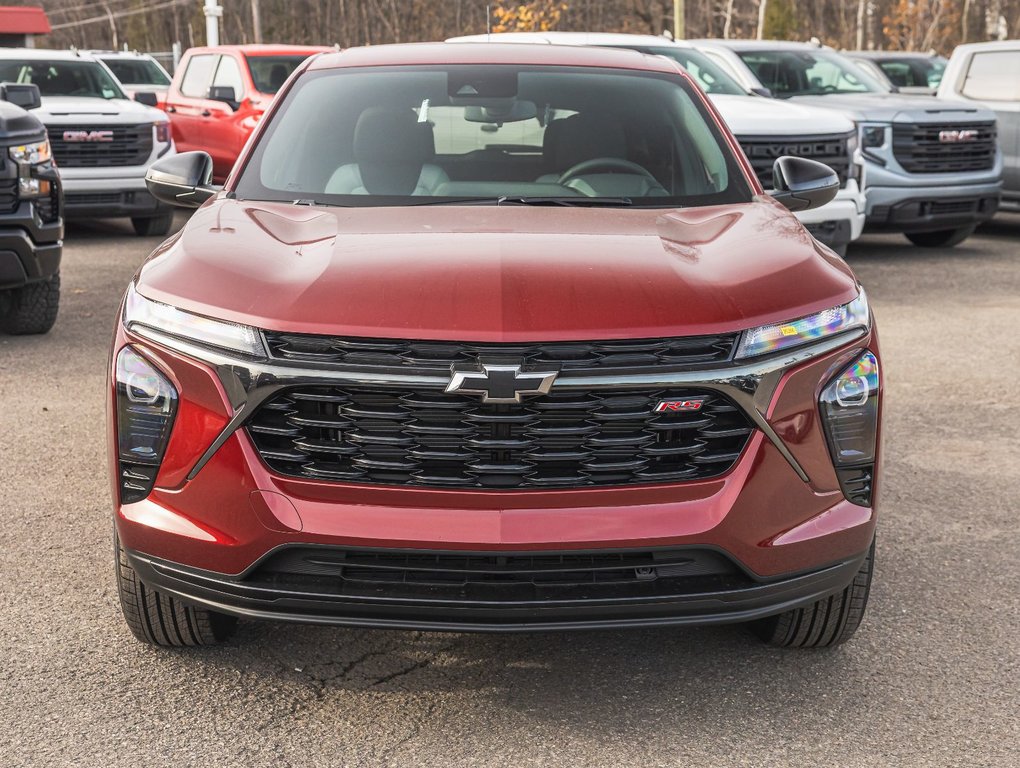 Chevrolet Trax  2025 à St-Jérôme, Québec - 2 - w1024h768px