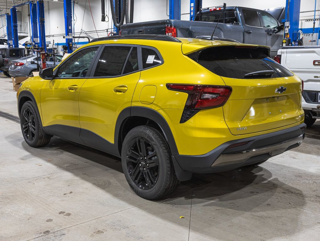 Chevrolet Trax  2025 à St-Jérôme, Québec - 2 - w1024h768px