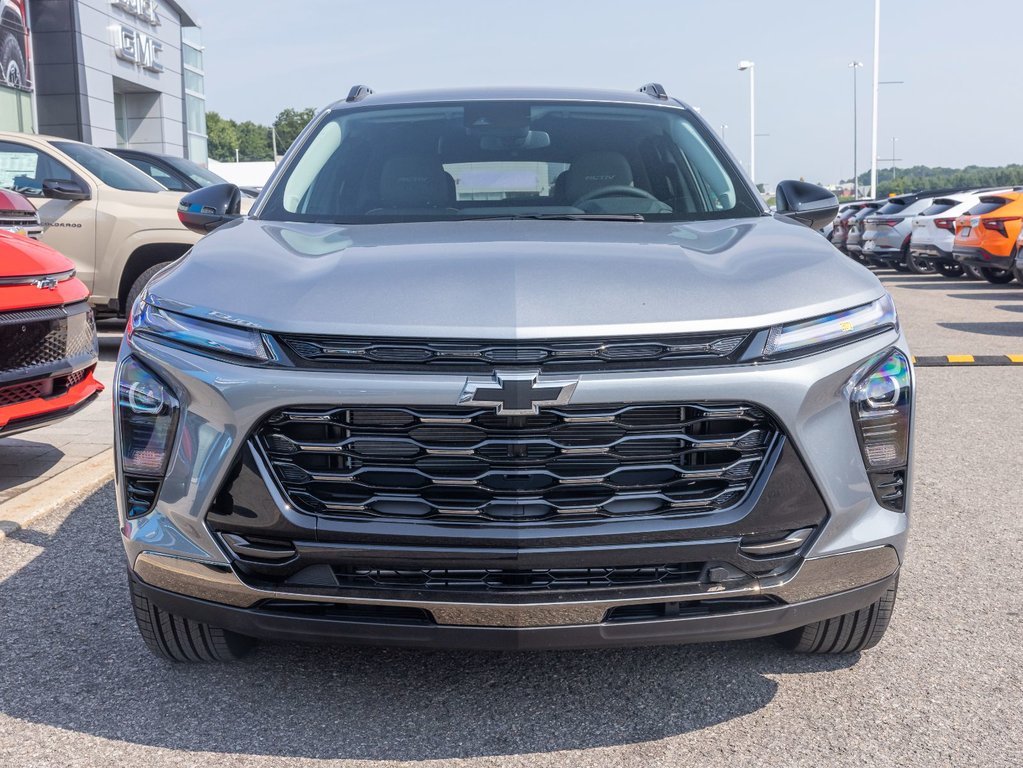 Chevrolet Trax  2025 à St-Jérôme, Québec - 2 - w1024h768px