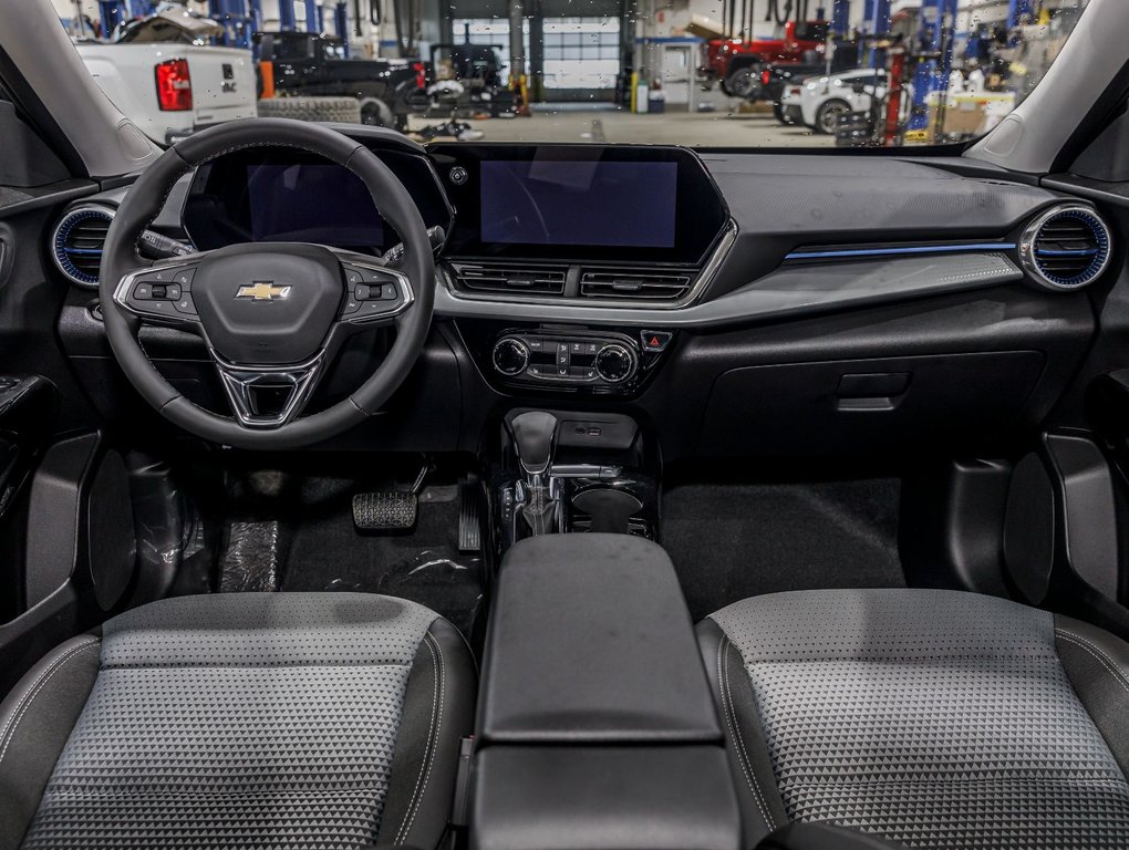 Chevrolet Trax  2025 à St-Jérôme, Québec - 4 - w1024h768px
