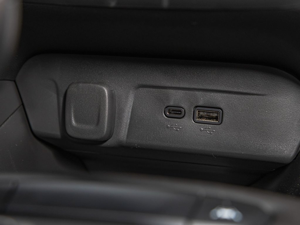 2025 Chevrolet Trax in St-Jérôme, Quebec - 22 - w1024h768px