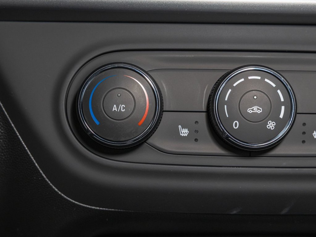 2025 Chevrolet Trax in St-Jérôme, Quebec - 19 - w1024h768px