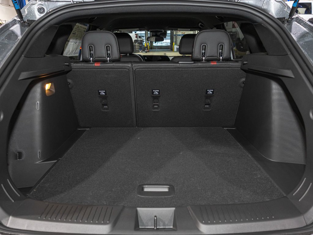 2025 Chevrolet Trax in St-Jérôme, Quebec - 28 - w1024h768px