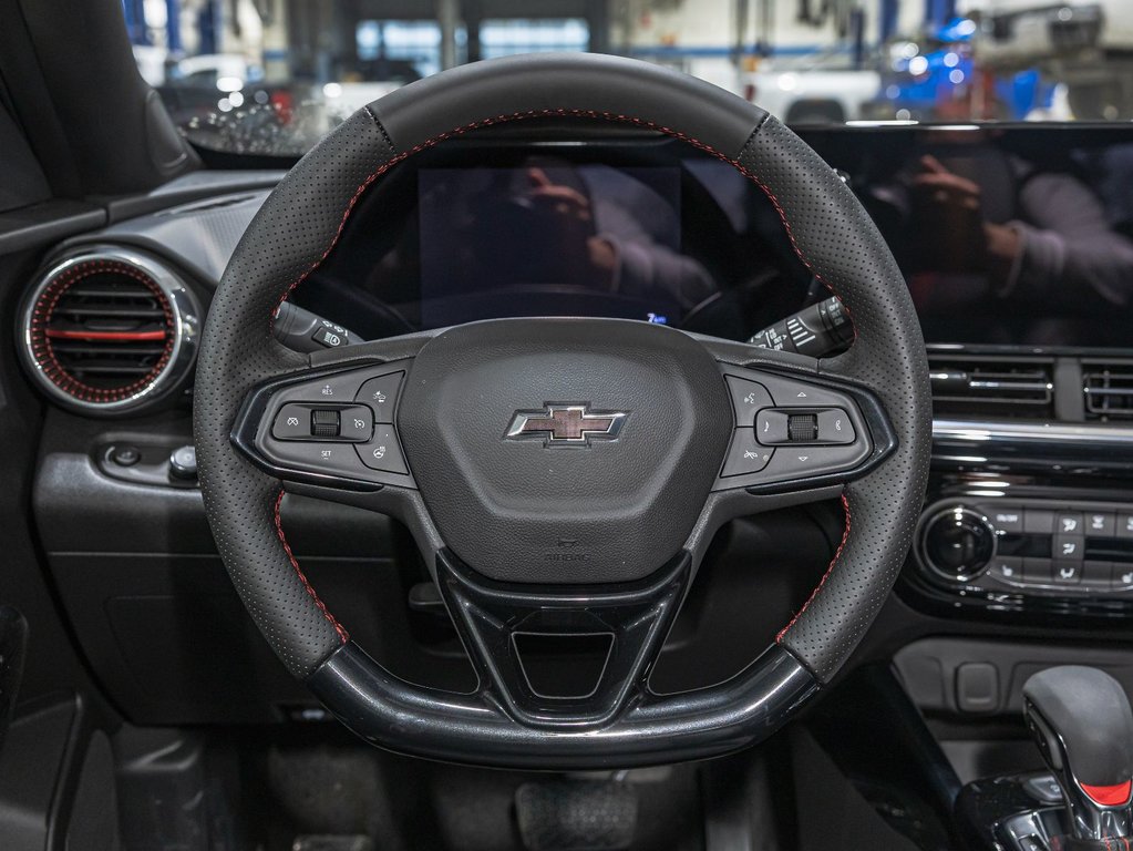 2025 Chevrolet Trax in St-Jérôme, Quebec - 12 - w1024h768px