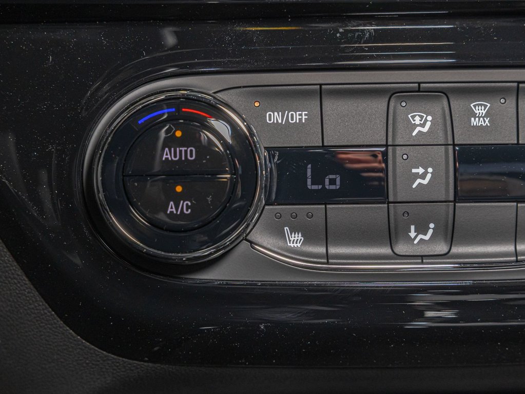 2025 Chevrolet Trax in St-Jérôme, Quebec - 21 - w1024h768px