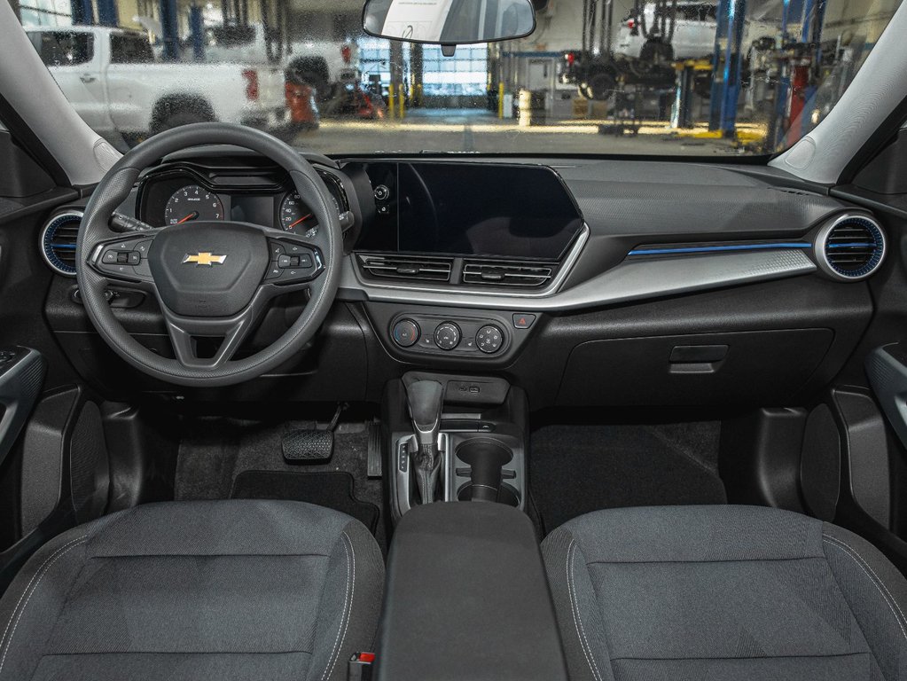 2025 Chevrolet Trax in St-Jérôme, Quebec - 4 - w1024h768px