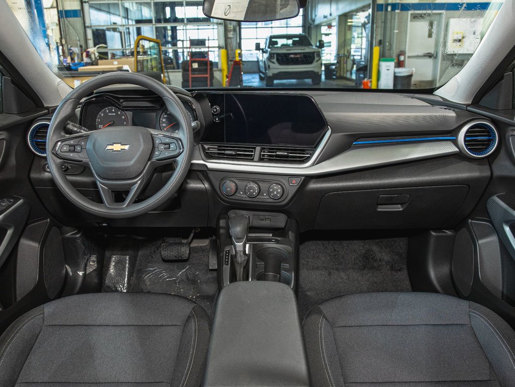 2025 Chevrolet Trax in St-Jérôme, Quebec - 4 - w1024h768px
