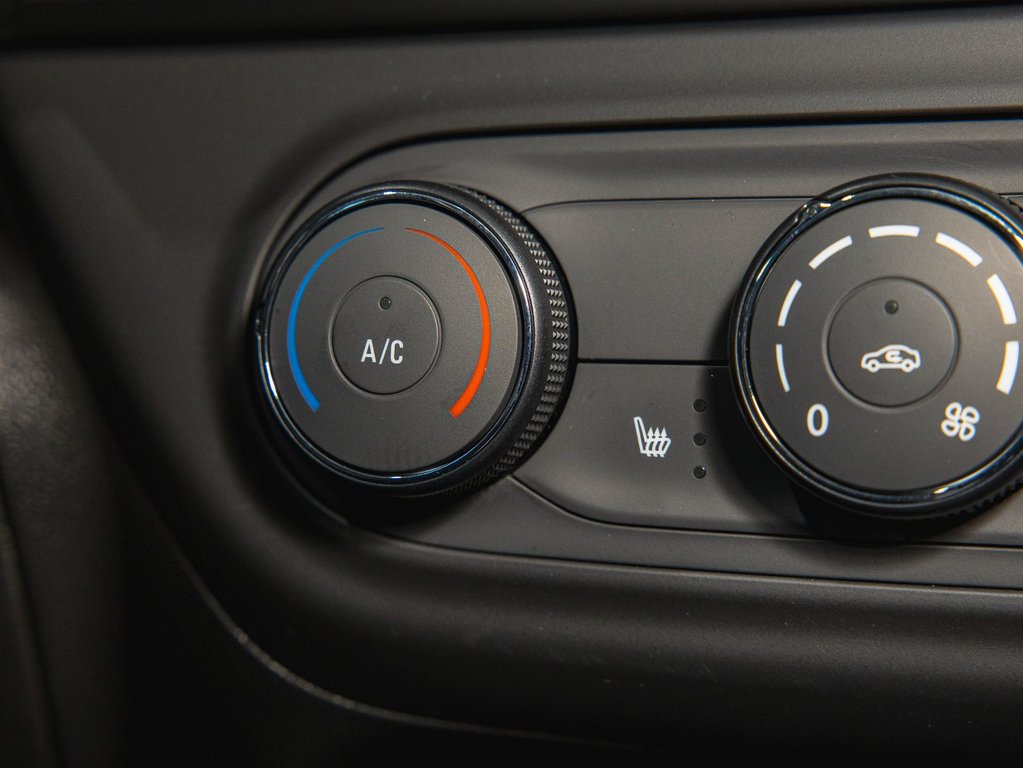 2025 Chevrolet Trax in St-Jérôme, Quebec - 19 - w1024h768px