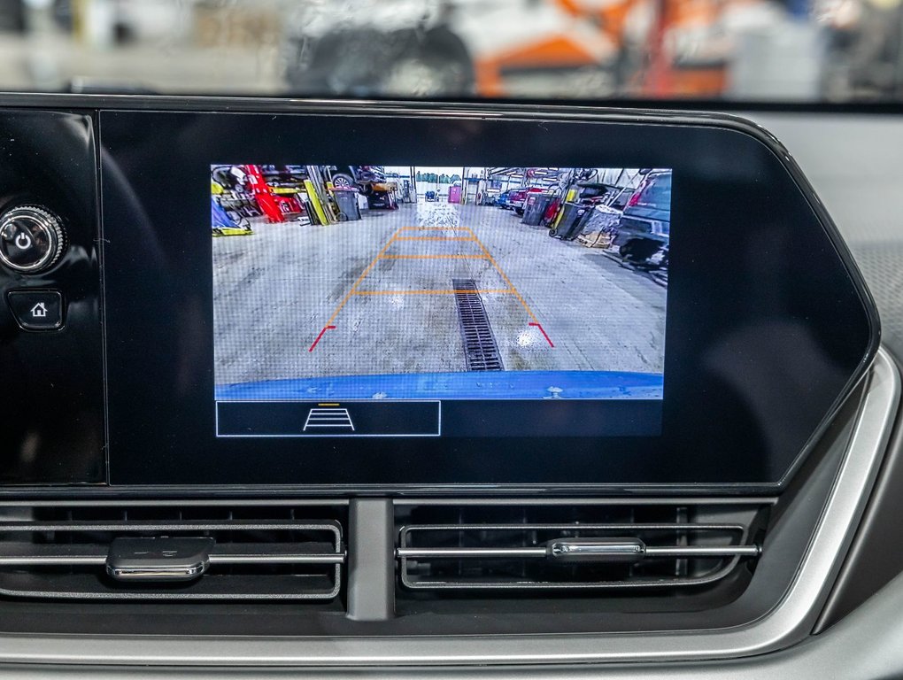 2025 Chevrolet Trax in St-Jérôme, Quebec - 17 - w1024h768px
